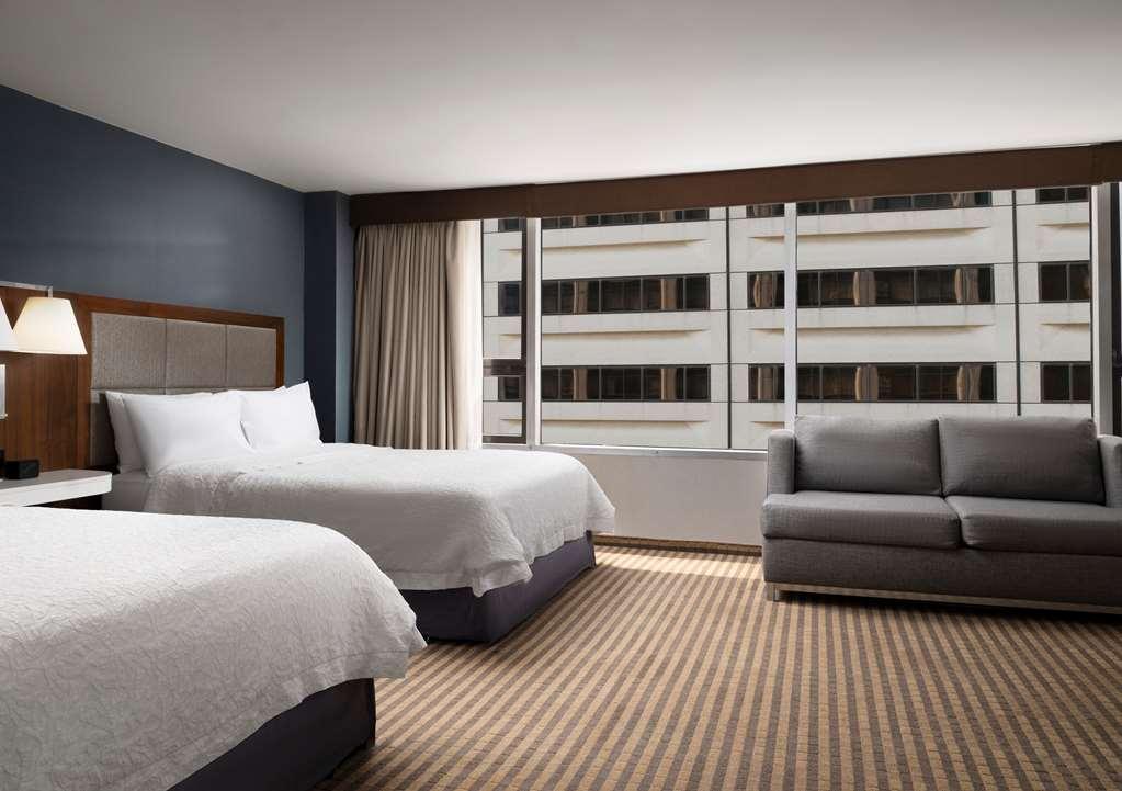 Hampton Inn Chicago Downtown/Magnificent Mile Room photo